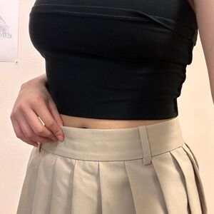 Aritzia Babaton Pleated Khaki Tan Skirt Size 6
